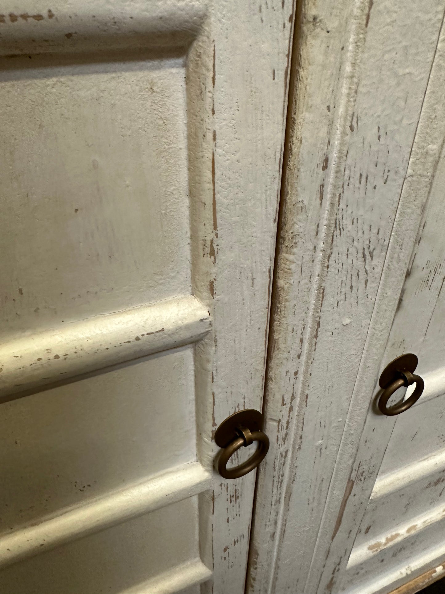 Handmade White Sideboard 2 Doors Cabinet 64x17x42H