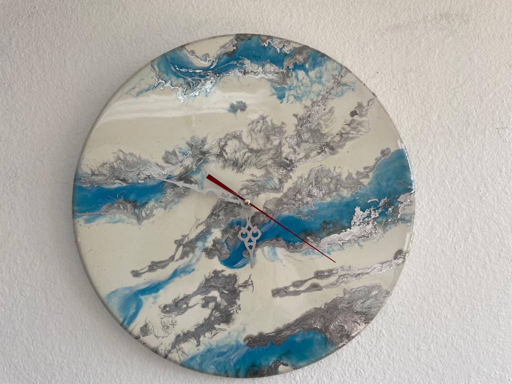 Epoxy 16 inches Round Clock with Glitter Hand made ( Multiple Style )